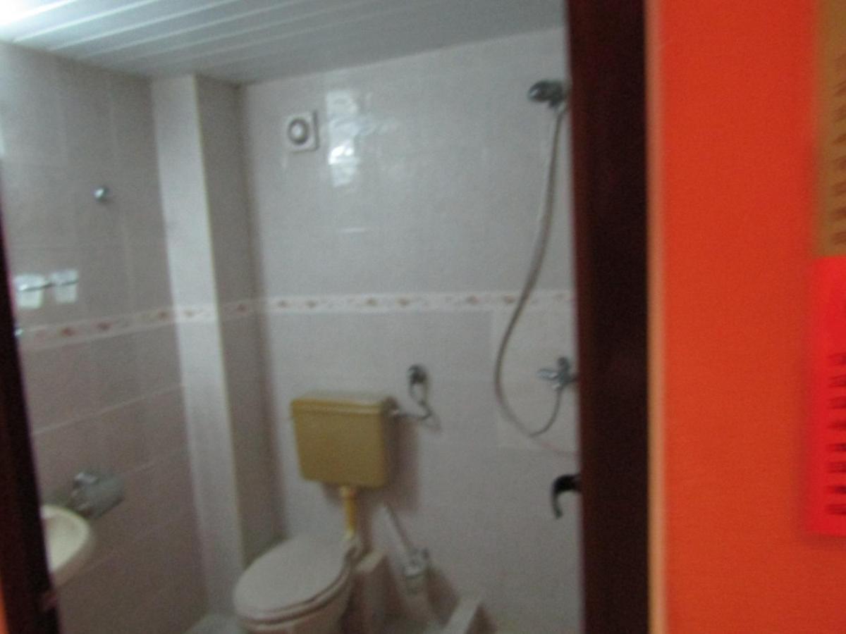 Hostel Papagal Варна Экстерьер фото